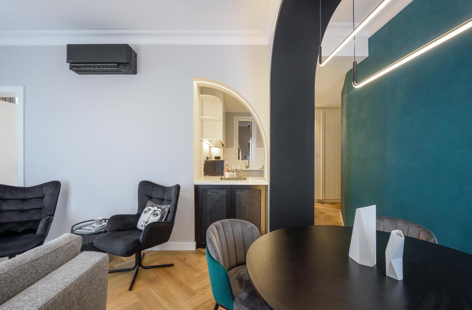 King Apartment Thessaloniki By Luxlikehome Salonic Exterior foto