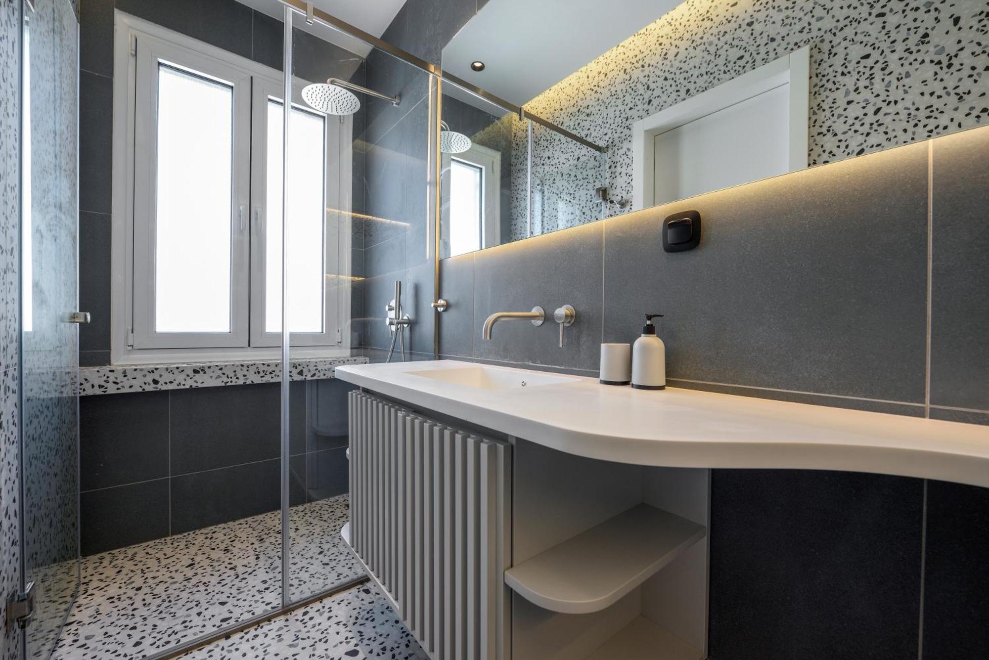 King Apartment Thessaloniki By Luxlikehome Salonic Exterior foto
